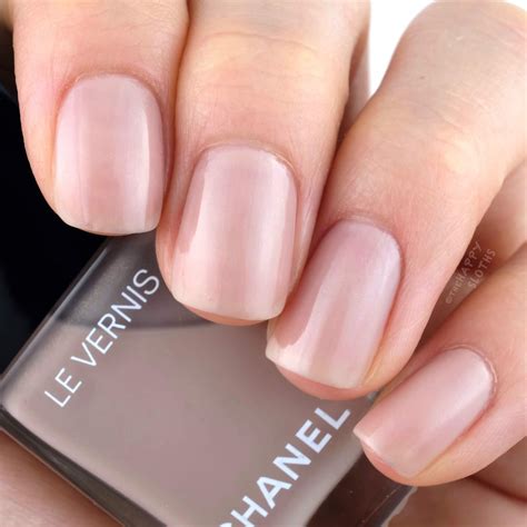 chanel le vernis afterglow debenhams|Chanel nail polish gloss.